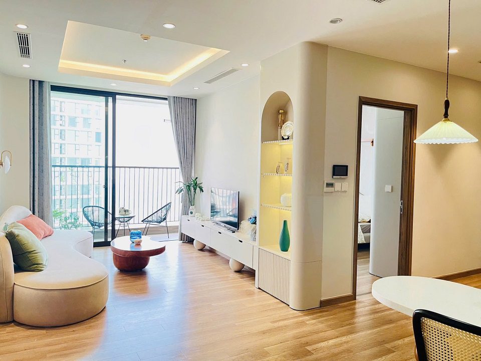 phòng khách căn 2 ngủ gamuda central park yên sở